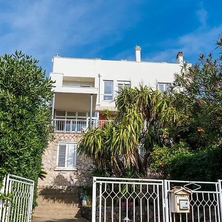 Bovolini's 3*